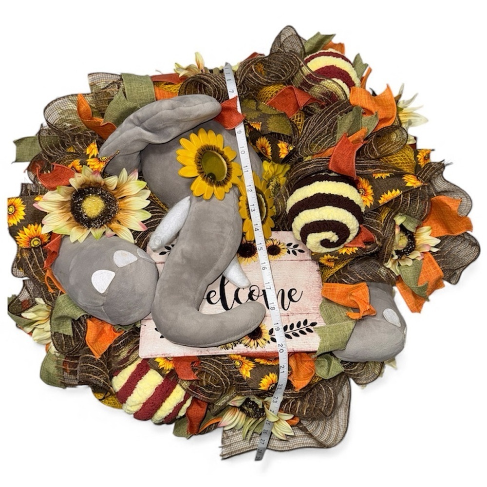 π Vintage One-of-a-Kind Elephant Fall Welcome Wreath β Handmade Decor - Picture 4 of 14